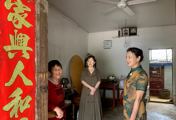 0617市委会走访慰问对口帮扶村2.jpg 0617市委会走访慰问对口帮扶村2.jpg