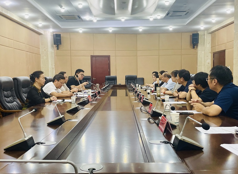 座谈图片.jpg