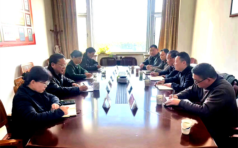 1225大龙山镇社情民意反馈座谈会_副本